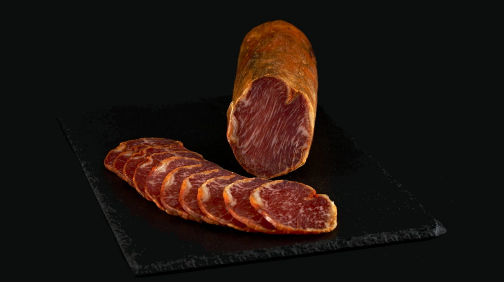 Lomito ibérico de bellota artesanal – Curación lenta y sabor auténtico desde Guijuelo
